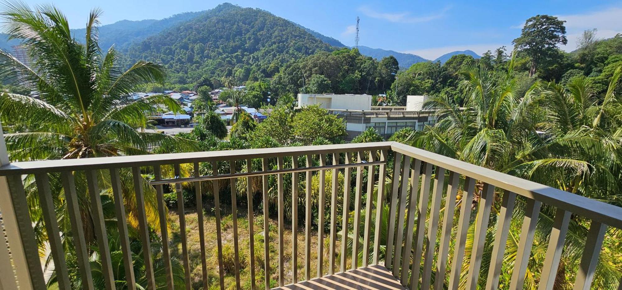 By The Sea Luxury - Batu Ferringhi